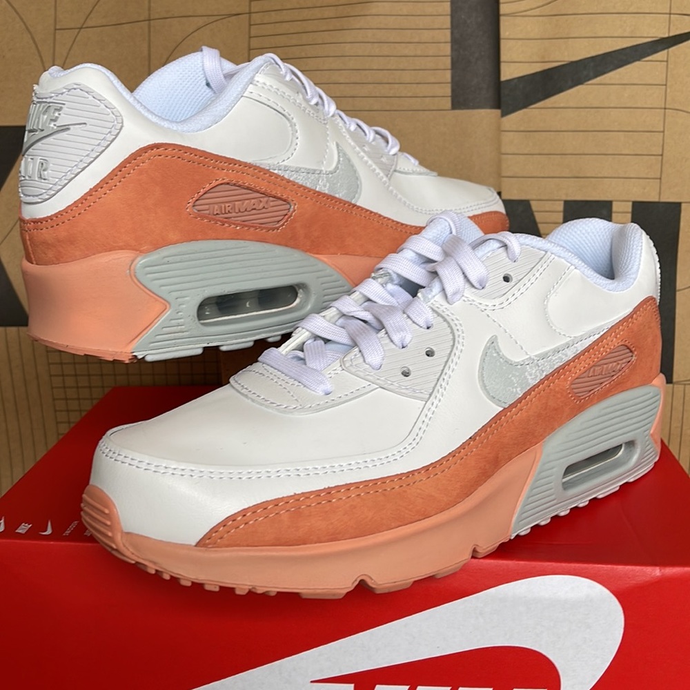 Nike Air Max 90 LTR SE WMNS White/Aura-LT Madder Root - Picture 9 of 16